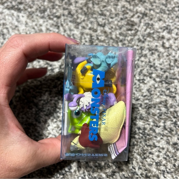Culturefly Critter Crate Pixar Monsters 11pc Mini Figure Set Cake Toppers - Picture 7 of 7